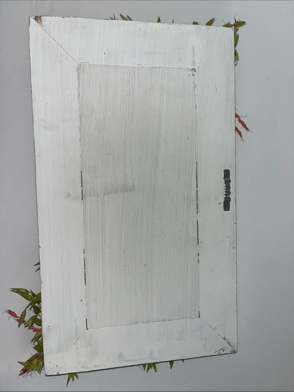 Coastal White Framed Wall Mirror with Pink Shell and Green Foliage Accents